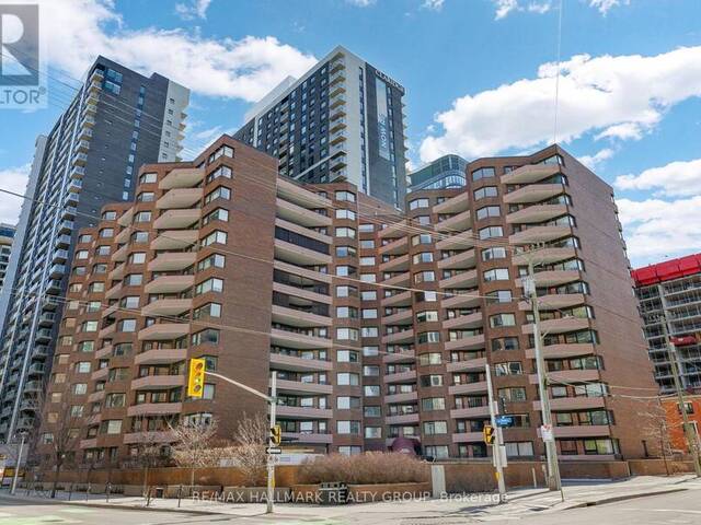 810 - 151 BAY STREET Ottawa Ontario, K1R 7T2 - 1 Bedroom Condo For Sale
