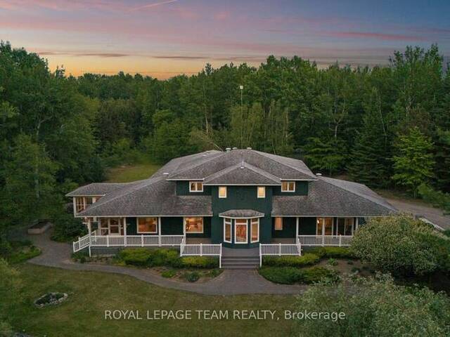 1526 CARSONBY ROAD E Ottawa Ontario, K0A 2E0 - 6 Bedrooms Home For Sale