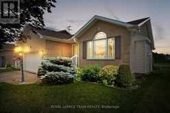 6 STONEHAVEN WAY | Arnprior Ontario | Slide Image One
