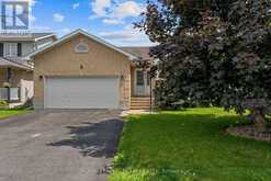 6 STONEHAVEN WAY | Arnprior Ontario | Slide Image Two