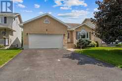 6 STONEHAVEN WAY | Arnprior Ontario | Slide Image Three