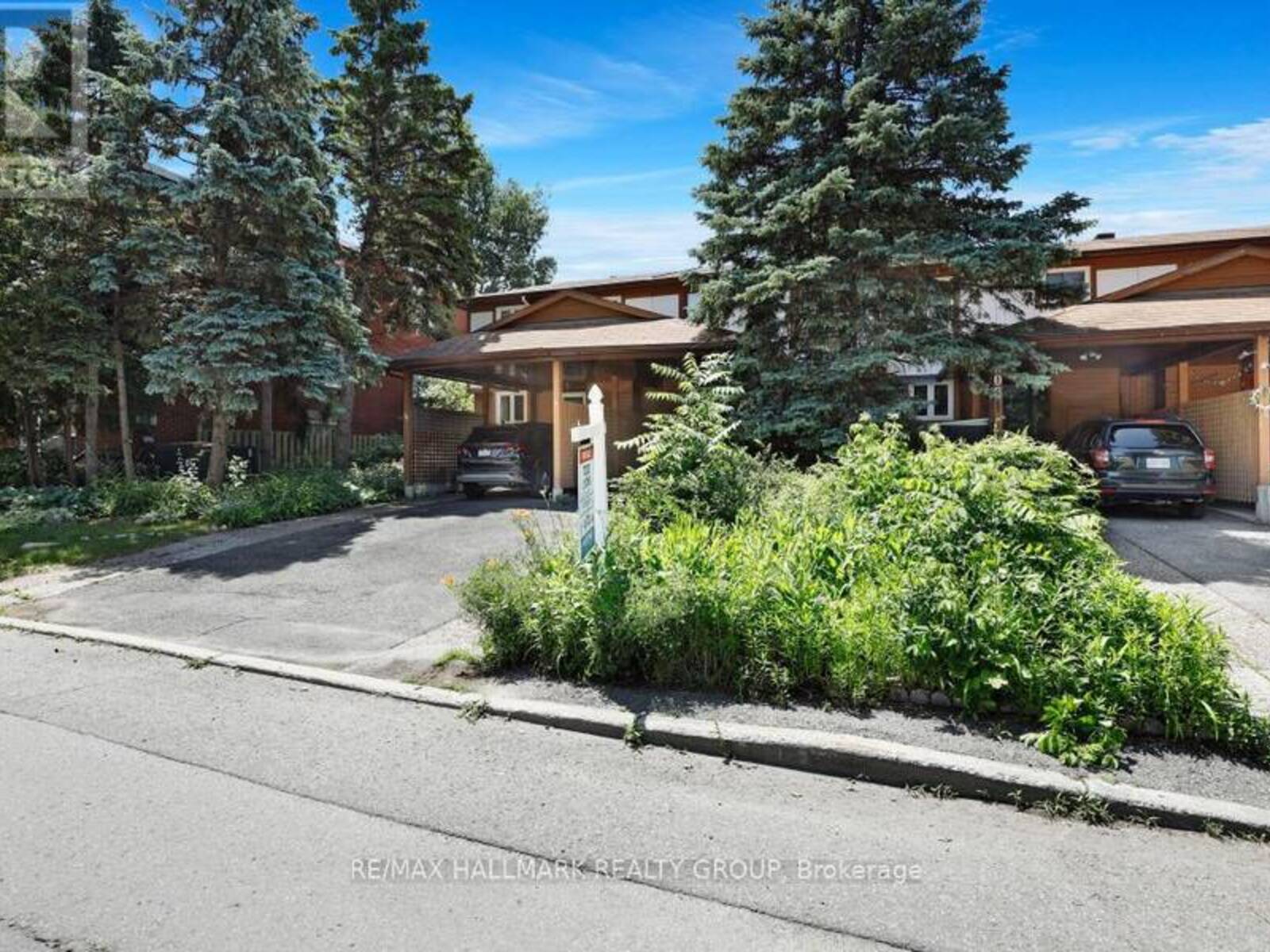 308 LAFONTAINE AVENUE, Ottawa, Ontario K1T 3A4