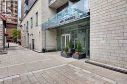 1702 - 428 SPARKS STREET | Ottawa Ontario | Slide Image Three