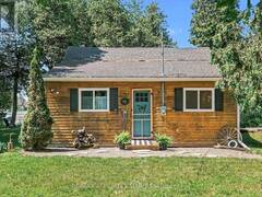 388 COTTAGE ROAD Smiths Falls Ontario, K7A 5B8