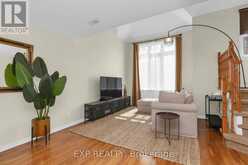 555 REARDON PRIVATE | Ottawa Ontario | Slide Image Twelve