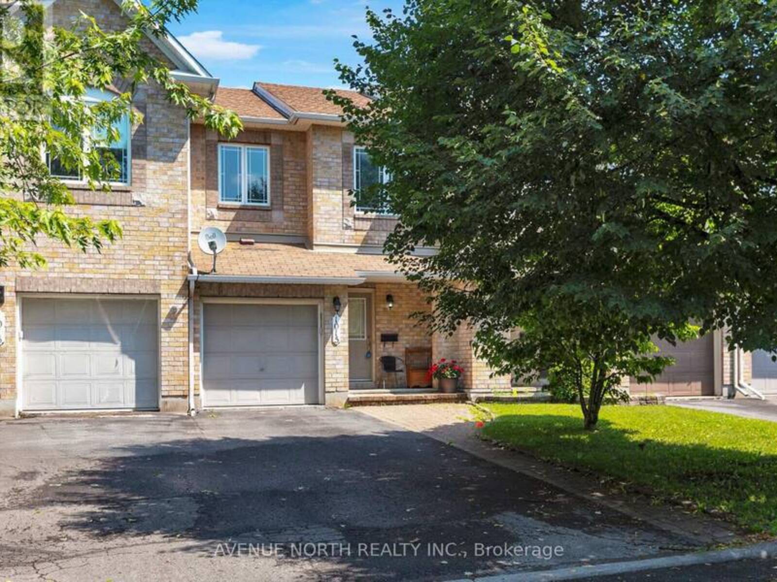 1015 CANDLEWOOD STREET, Ottawa, Ontario K4A 5E8