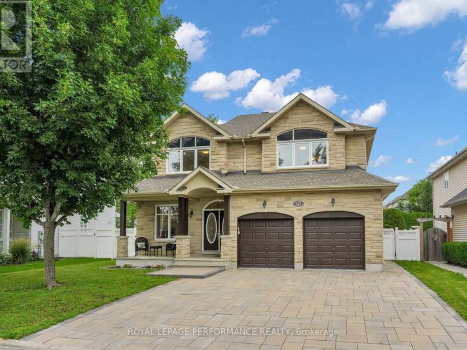 767 LONG POINT CIRCLE, Ottawa, Ontario K1T 4H5
