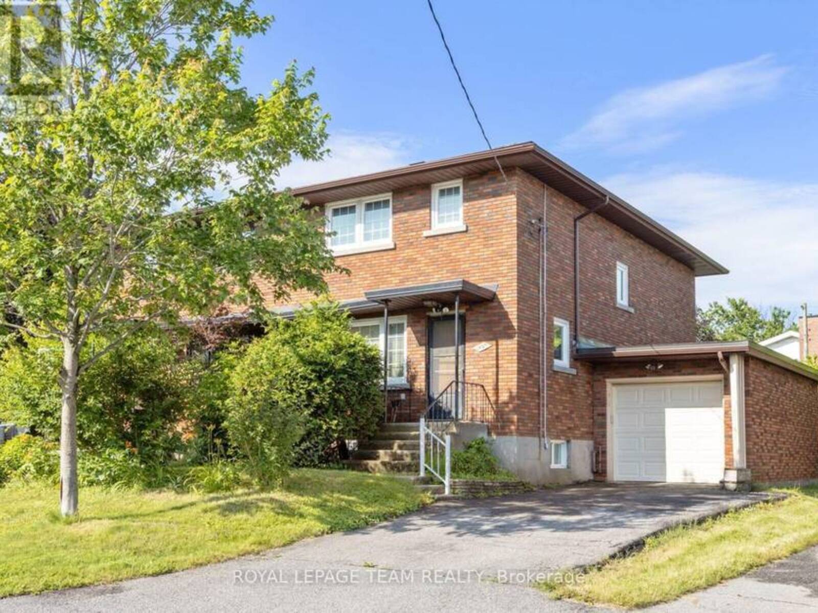 1020 RIDDELL AVENUE S, Ottawa, Ontario K2C 2J5