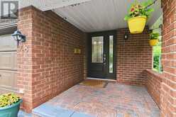 48 HACKETT STREET | Ottawa Ontario | Slide Image Three