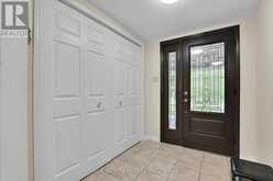 48 HACKETT STREET | Ottawa Ontario | Slide Image Four