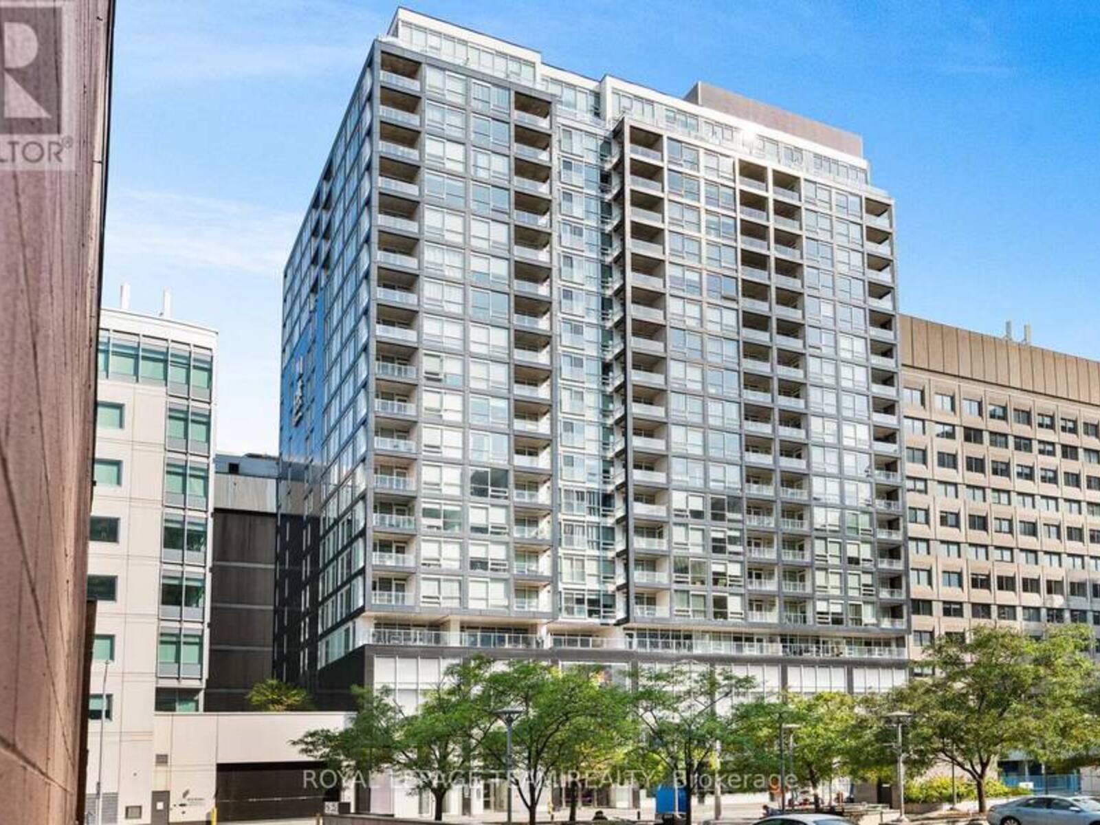 2103 - 199 SLATER STREET, Ottawa, Ontario K1P 0C8