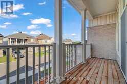 626 INVER LANE | Ottawa Ontario | Slide Image Nineteen