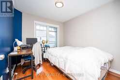 504 BARHOLM PRIVATE | Ottawa Ontario | Slide Image Nineteen