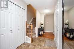504 BARHOLM PRIVATE | Ottawa Ontario | Slide Image Four