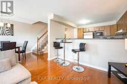 504 BARHOLM PRIVATE | Ottawa Ontario | Slide Image Nine