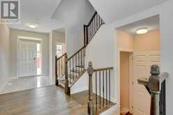 609 BRONZE COPPER CRESCENT | Ottawa Ontario | Slide Image Two