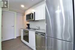 719 - 105 CHAMPAGNE AVENUE S | Ottawa Ontario | Slide Image Six