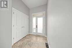 255 SHINLEAF CRESCENT | Ottawa Ontario | Slide Image Four