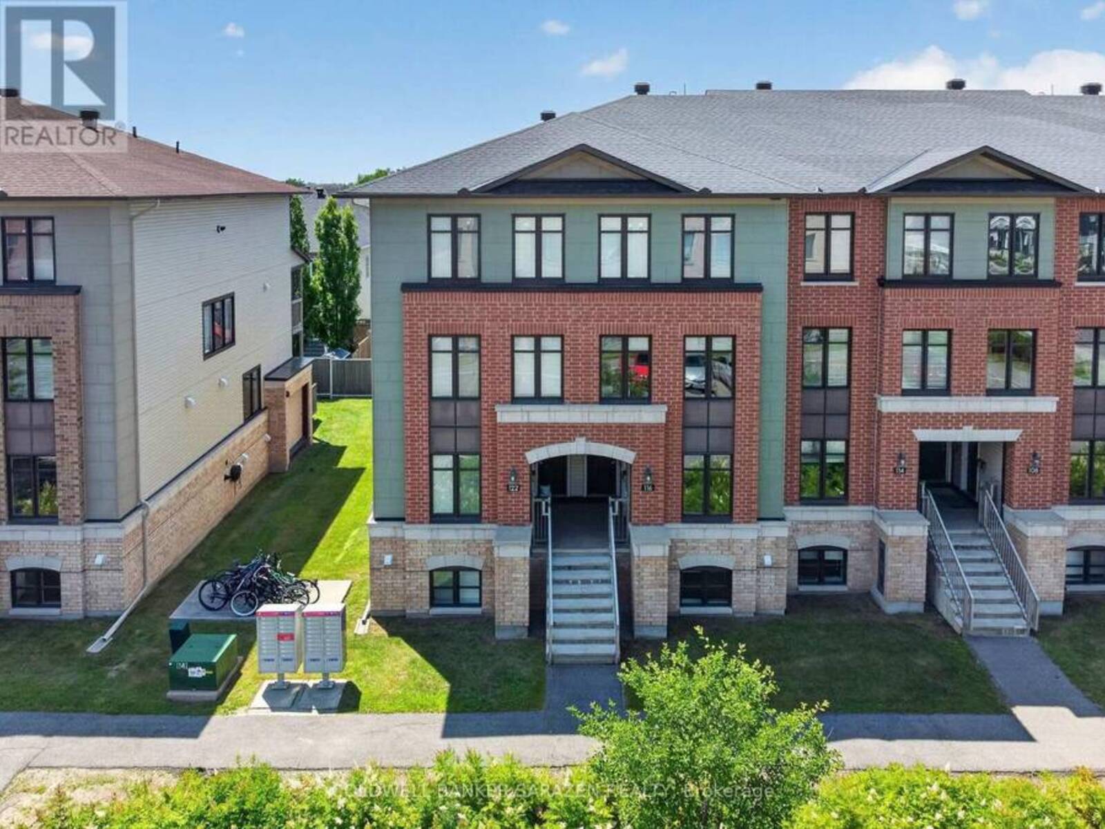 116 BLUESTONE PRIVATE, Ottawa, Ontario K4A 0X7