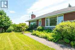 3654 NAVAN ROAD | Ottawa Ontario | Slide Image Three