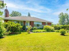 3654 NAVAN ROAD Ottawa Ontario, K4B 1H9
