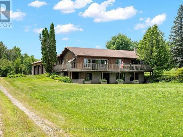 1551 FLOWER STATION ROAD Lanark Ontario, K0G 1K0 - 4 Bedrooms Waterfront Home For sale