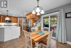 8 SETTLEMENT LANE | Russell Ontario | Slide Image Fifteen