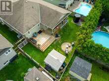 8 SETTLEMENT LANE | Russell Ontario | Slide Image Thirty-seven