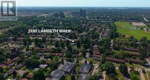 2160 LAMBETH WALK | Ottawa Ontario | Slide Image Forty-five
