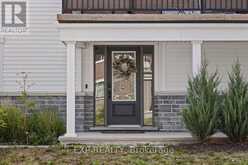 293 ANYOLITE PRIVATE | Ottawa Ontario | Slide Image Three