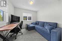 293 ANYOLITE PRIVATE | Ottawa Ontario | Slide Image Six