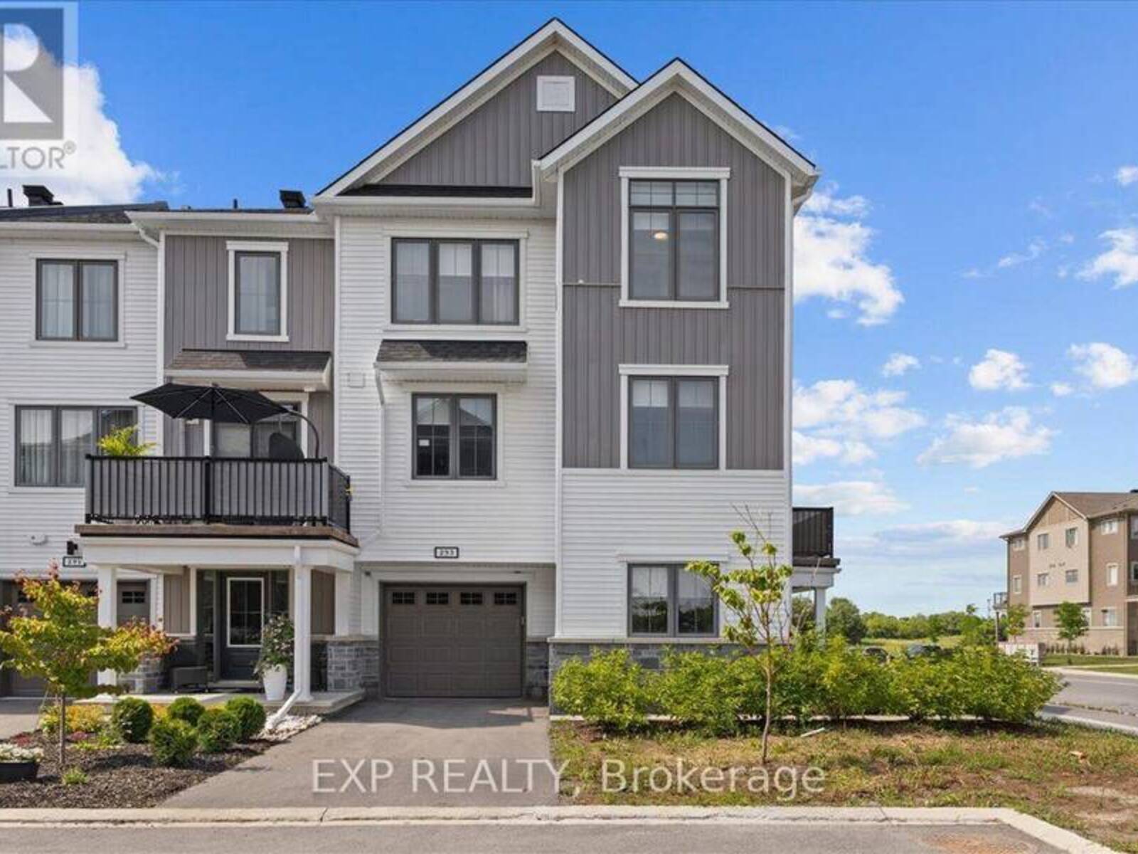 293 ANYOLITE PRIVATE, Ottawa, Ontario K2J 7J4