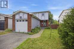 6 WOLFGANG DRIVE | Ottawa Ontario | Slide Image Five