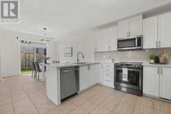 301 CLOYNE CRESCENT | Ottawa Ontario | Slide Image Eight