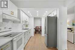 42 SUNDBACK LANE | Ottawa Ontario | Slide Image Nine