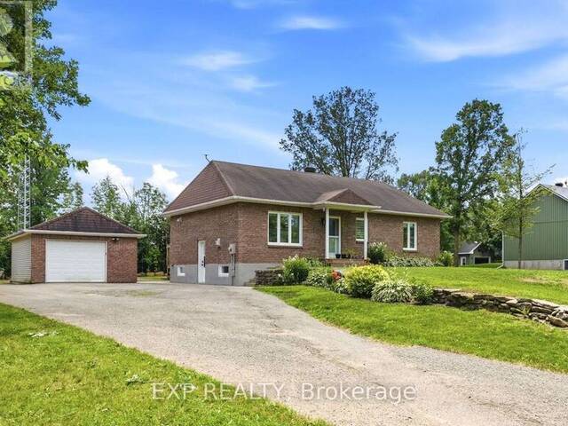 15302 CONCESSION 8 & 9 ROAD North Stormont Ontario, K0A 1R0 - 3 Bedrooms Home For Sale