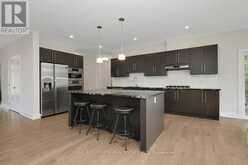 160 COUNTRY MEADOW DRIVE | Ottawa Ontario | Slide Image Thirteen