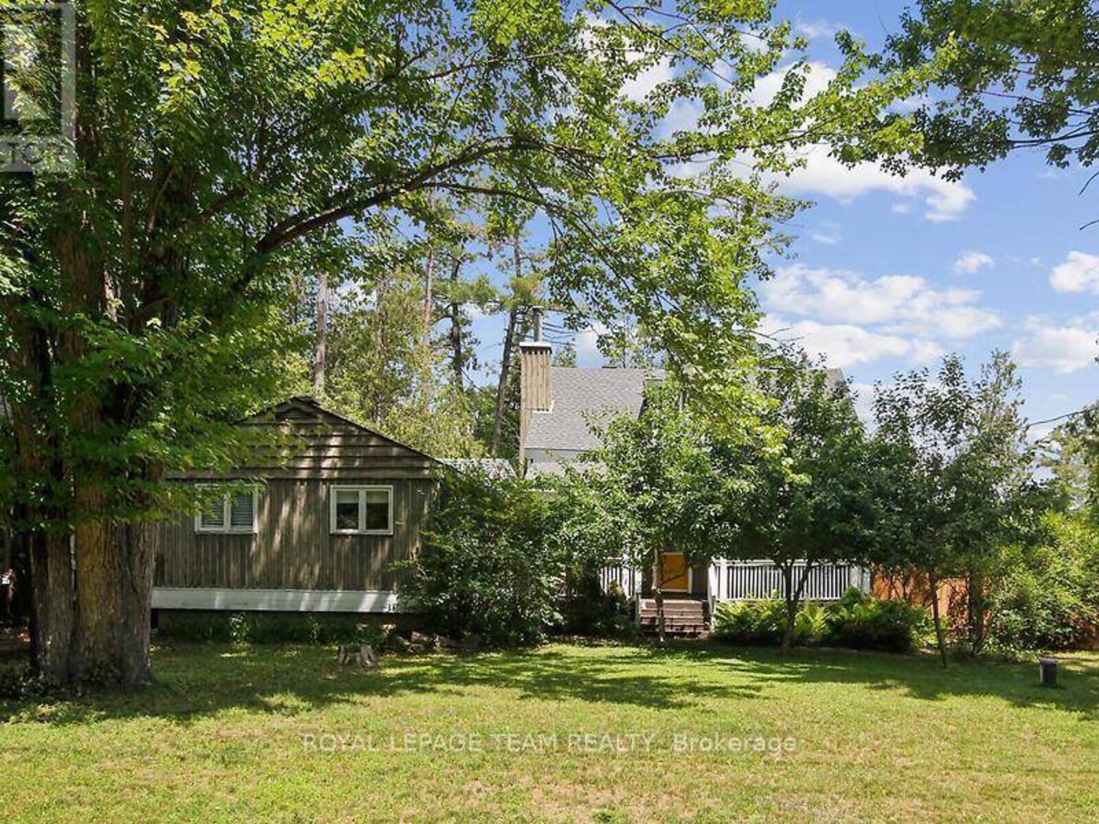 3636 FORESTVIEW LANE, Ottawa, Ontario K0A 1T0