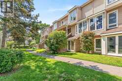 15 - 6B SHEHYN LANE | Ottawa Ontario | Slide Image Two