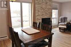 4 - 14 SWEETBRIAR CIRCLE | Ottawa Ontario | Slide Image Six