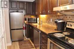 4 - 14 SWEETBRIAR CIRCLE | Ottawa Ontario | Slide Image Eight