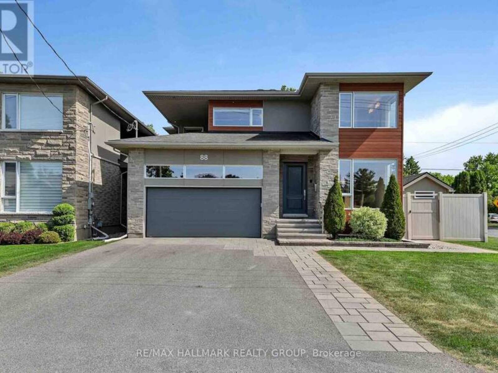 88 WITHROW AVENUE, Ottawa, Ontario K2G 2J3