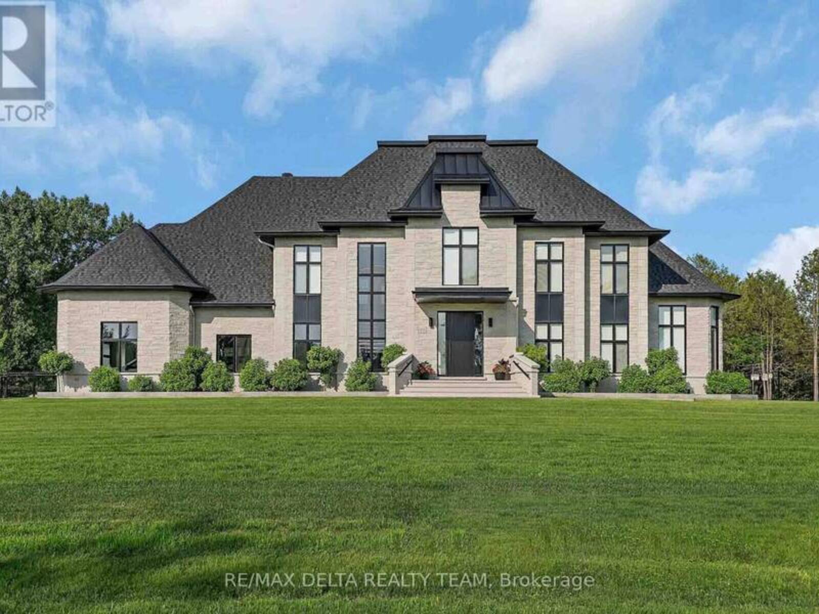 1255 ARBUSTE AVENUE, Ottawa, Ontario K4C 1C2