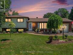 9 FOREST DRIVE Smiths Falls Ontario, K7A 4S5