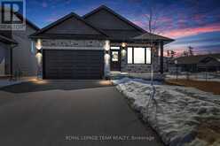 20 SEABERT DRIVE | Arnprior Ontario | Slide Image Two