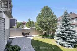 417 CHARING CROSS WAY | Ottawa Ontario | Slide Image Forty-three