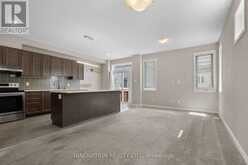 210 BANDELIER WAY | Ottawa Ontario | Slide Image Ten
