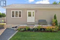466 STEWARTVILLE ROAD W | Lanark Highlands Ontario | Slide Image Two