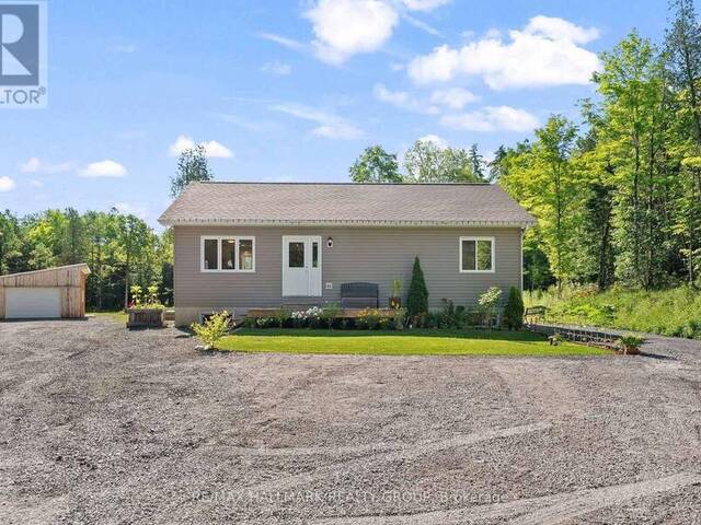 466 STEWARTVILLE ROAD W Lanark Highlands Ontario, K0A 3L0 - 3 Bedrooms Waterfront Home For sale