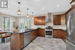 1801 CEDARLAKES WAY | Ottawa Ontario | Slide Image Nine